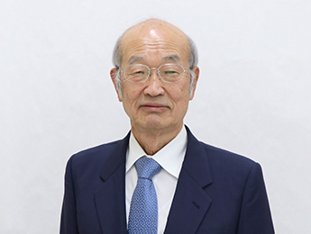 内田茂男理事長