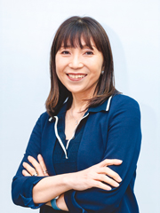 商経学部長 橋本隆子