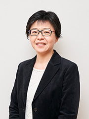 人間社会学部長 齊藤 紀子