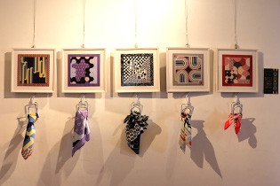 "Gender-expressive scarf design"