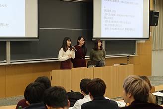 卒業論文発表会