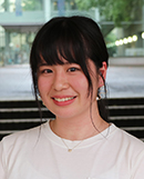 人間社会学部3年 渡部彩