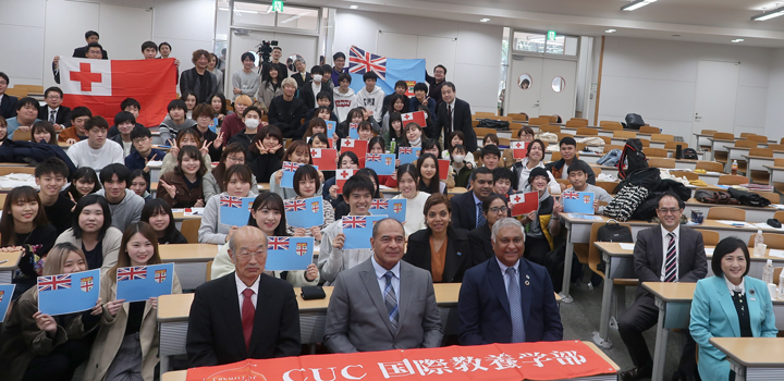 国連常駐代表の特別講義