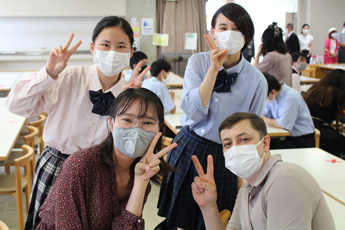 付属高校生の異文化交流イベント
