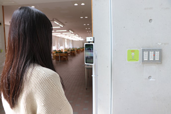 小型サーマルカメラ