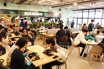 学生食堂リコルド