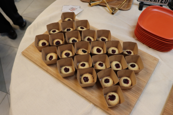 ハッロングロットル