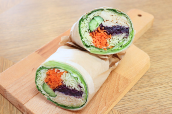 バンバンジーラップサンド