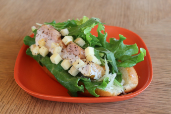 シーザーサラダチキン