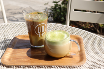 カフェ抹茶ラテ