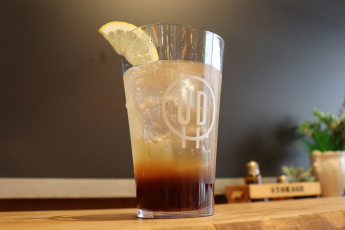 クラフトコーラ