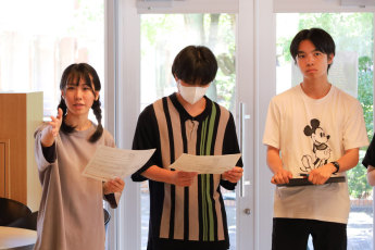 学生ディレクター