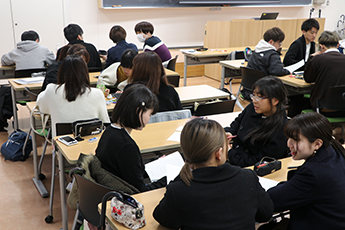 合同ゼミ 4月10日